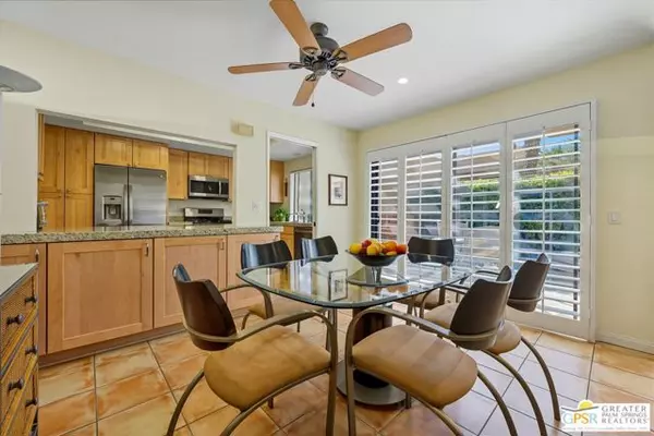 Palm Springs, CA 92264,4881 S Winners Circle #E