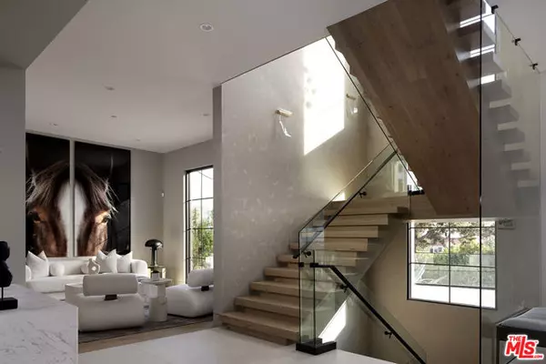 Los Angeles, CA 90064,2950 Club Drive