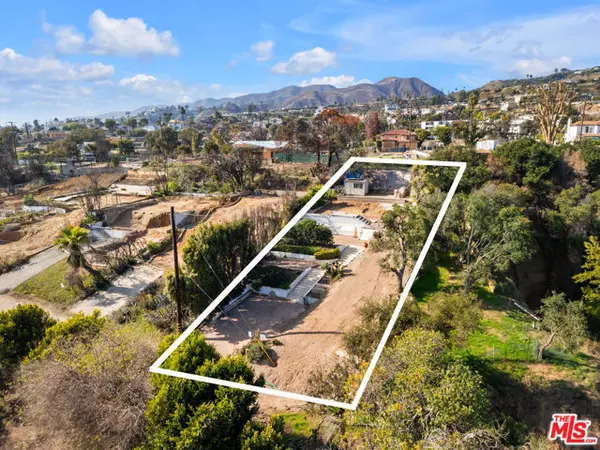 Pacific Palisades (los Angeles), CA 90272,627 N Marquette Street