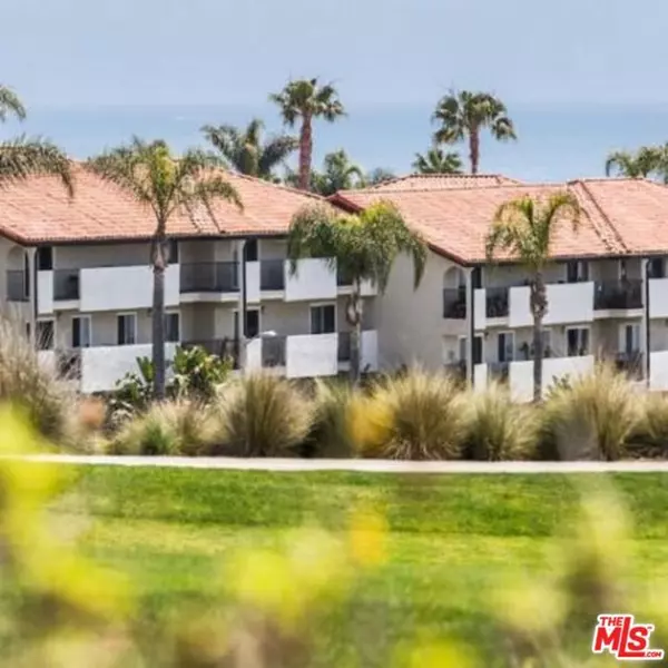 Rancho Palos Verdes, CA 90275,6600 Beachview Drive #012
