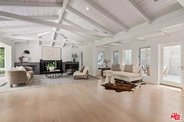 Beverly Hills, CA 90210,1847 N Beverly Drive