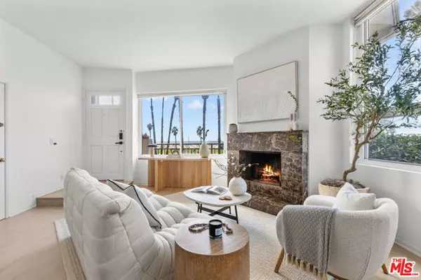 118 Wadsworth Avenue #1, Santa Monica, CA 90405
