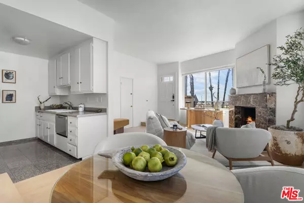 Santa Monica, CA 90405,118 Wadsworth Avenue #1