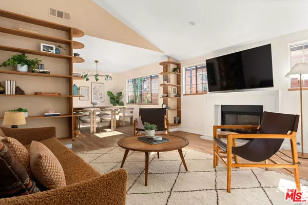 Los Angeles, CA 90039,3951 Edenhurst Avenue