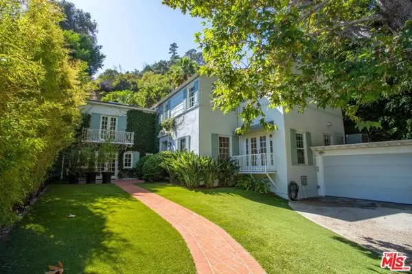 Los Angeles, CA 90068,2055 Outpost Drive