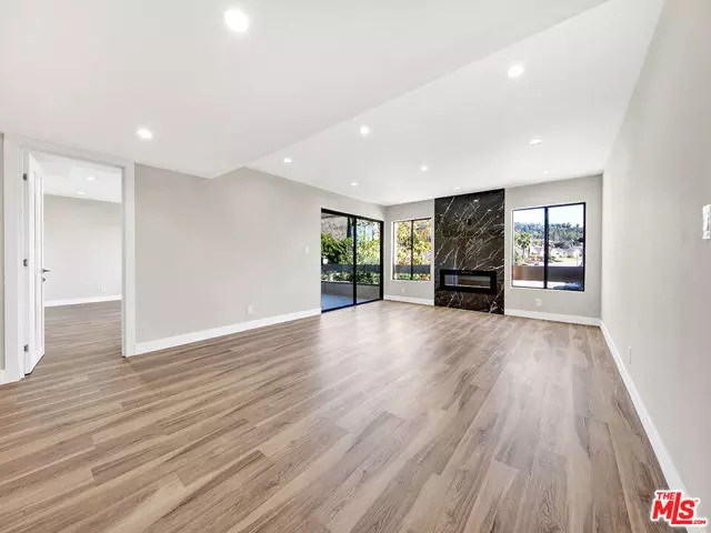 1325 Valley View Road #201, Glendale, CA 91202