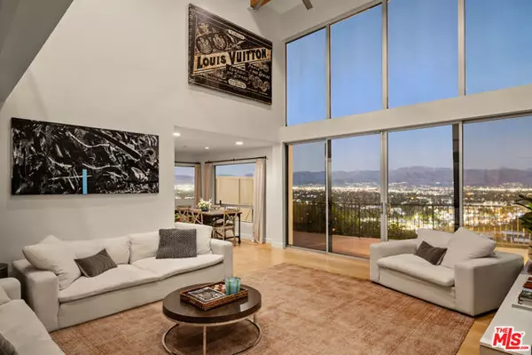 Studio City (los Angeles), CA 91604,3631 Sunswept Drive