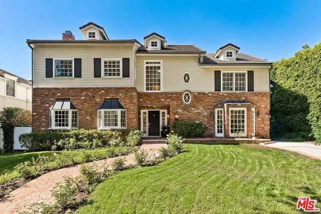 Los Angeles, CA 90024,547 Loring Avenue