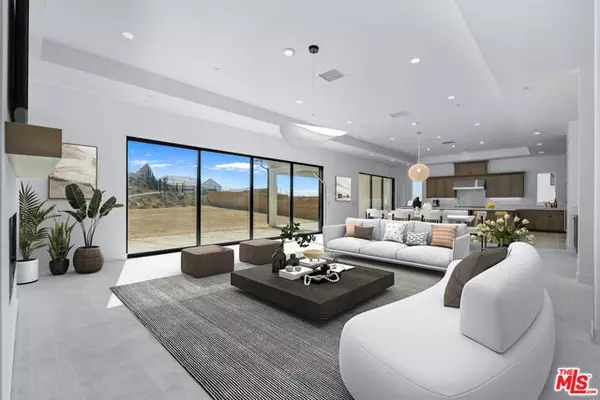 Porter Ranch (los Angeles), CA 91326,12060 Red Hawk Lane