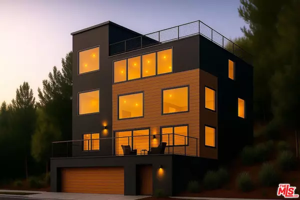 Los Angeles, CA 90065,4343 Glenmuir Avenue