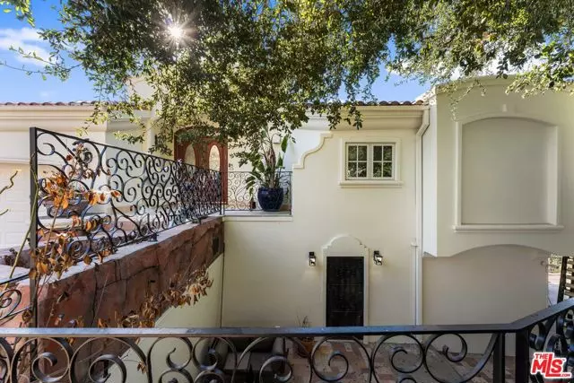 Studio City (los Angeles), CA 91604,3782 Berry Dr