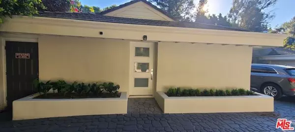 Beverly Hills, CA 90210,1258 Coldwater Canyon Drive