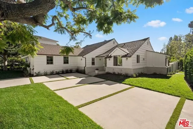 Los Angeles, CA 90049,11268 Cashmere Street