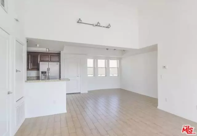 11925 Kling Street, North Hollywood (los Angeles), CA 91607