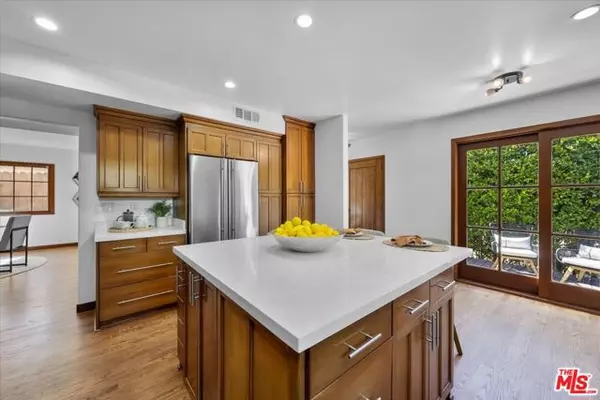 Venice (los Angeles), CA 90291,2504 Ocean Avenue