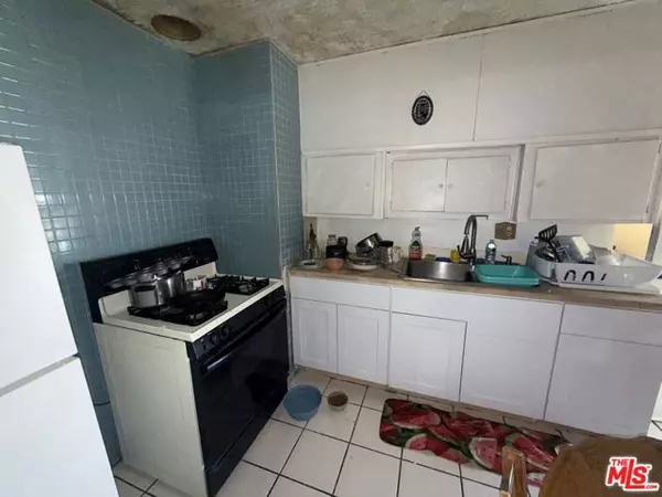 Pomona, CA 91766,2419 S Park Avenue