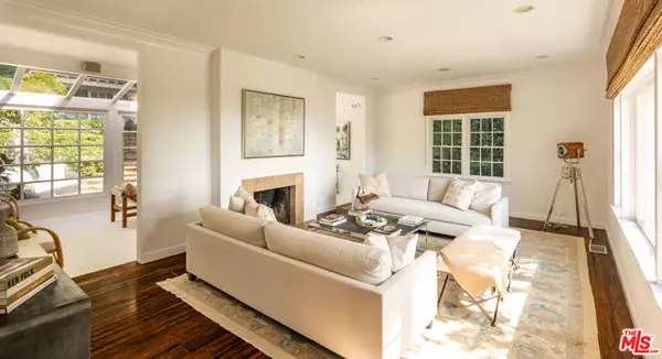 Los Angeles, CA 90069,1455 Belfast Drive