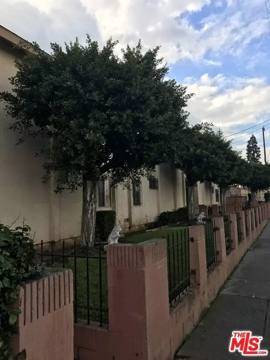 840 W COLDEN Avenue #2, Los Angeles, CA 90044