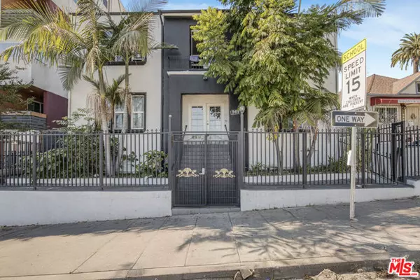 Los Angeles, CA 90006,969 S Serrano Avenue