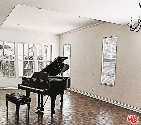 Tujunga (los Angeles), CA 91042,11040 Renaissance Drive