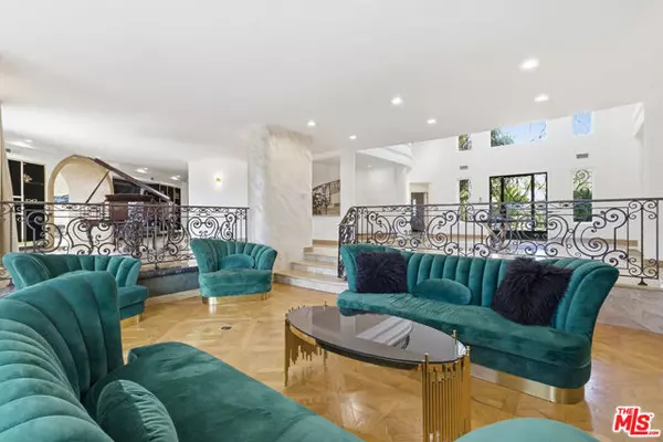 Calabasas, CA 91302,24366 La Masina Court