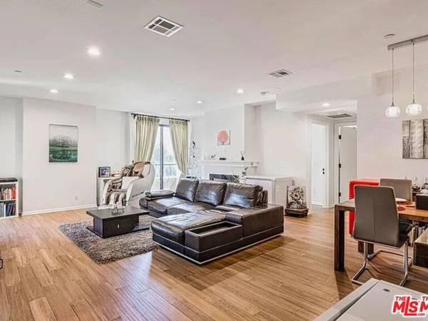 871 Crenshaw Boulevard #305, Los Angeles, CA 90005