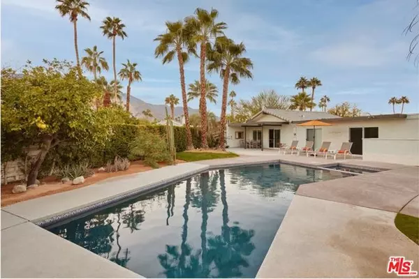 2291 E Calle Papagayo, Palm Springs, CA 92262