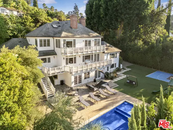 14619 Valley Vista Boulevard, Sherman Oaks, CA 91403