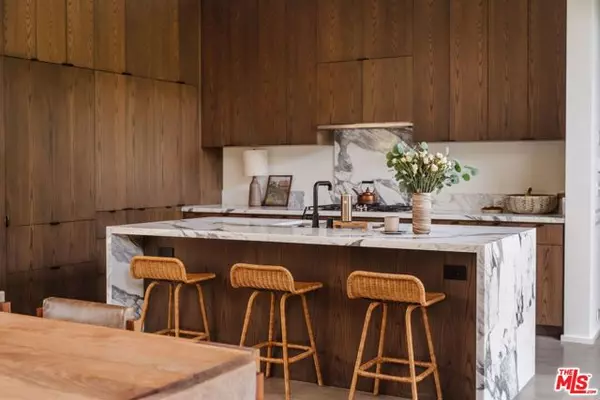 Venice (los Angeles), CA 90291,2013 Louella Avenue