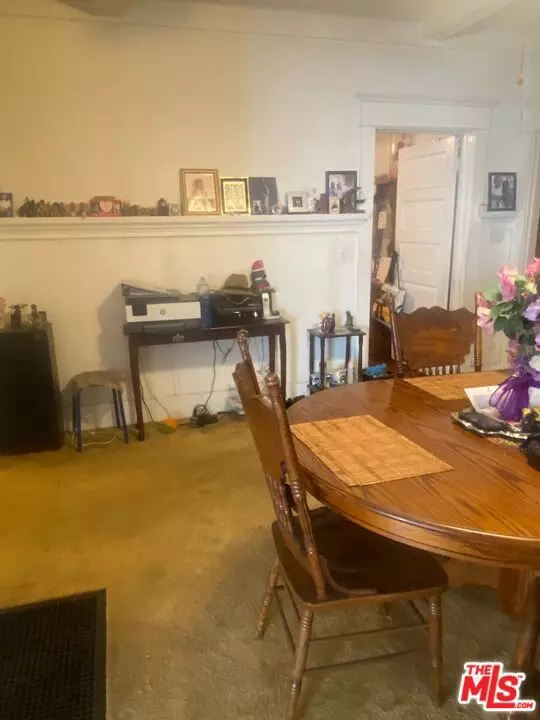 Los Angeles, CA 90037,815 W 50th Street