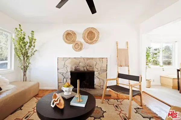 Los Angeles, CA 90066,3379 Stewart Avenue