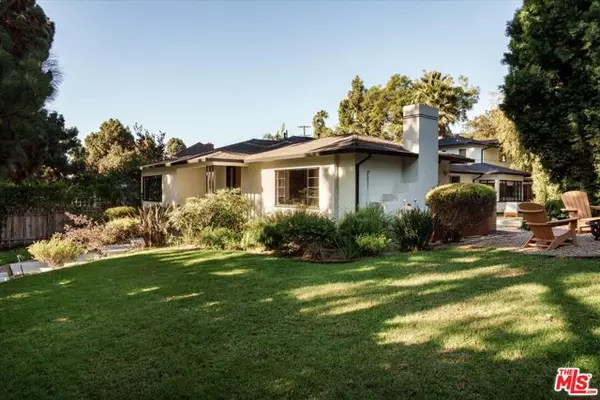 Los Angeles, CA 90027,2409 N Vermont Avenue