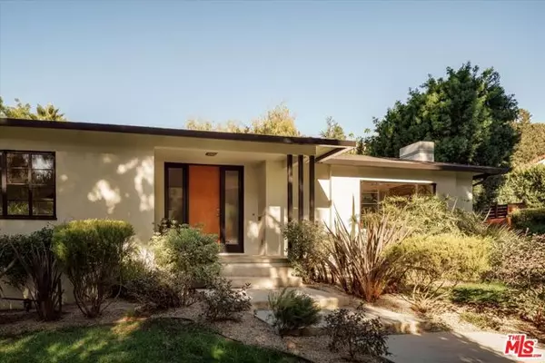 Los Angeles, CA 90027,2409 N Vermont Avenue