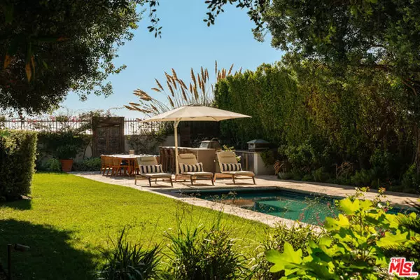 Santa Monica, CA 90402,705 Palisades Beach Road