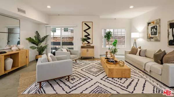 Los Angeles, CA 90024,10627 Ashton Avenue #103