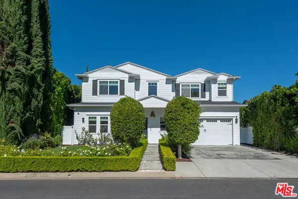 13935 Huston Street, Sherman Oaks, CA 91423
