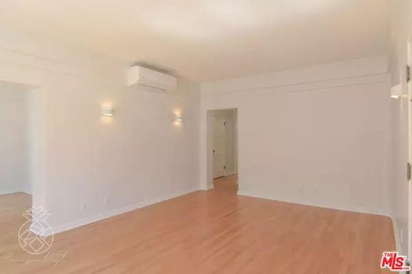 Los Angeles, CA 90035,8603 Whitworth