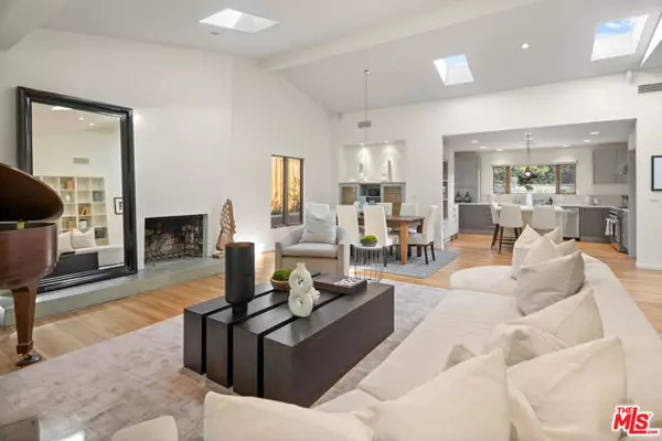 Pacific Palisades (los Angeles), CA 90272,707 Jacon Way