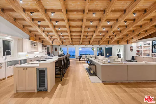 Malibu, CA 90265,6453 Guernsey Avenue