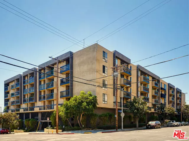Los Angeles, CA 90046,7320 Hawthorn Avenue #222