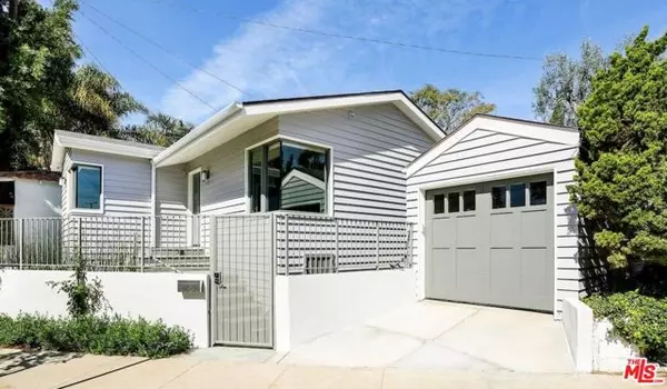 9009 Lloyd Place, West Hollywood, CA 90069