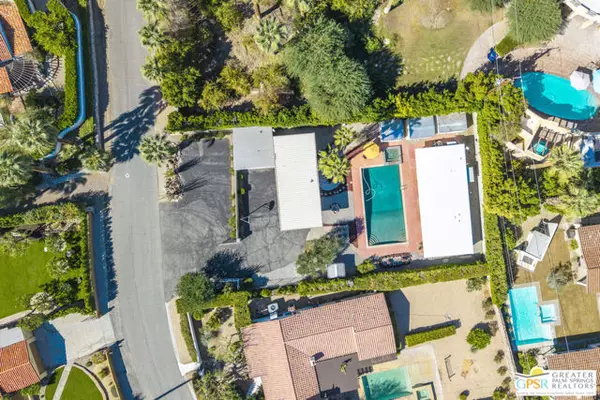 260 W Camino Alturas, Palm Springs, CA 92264