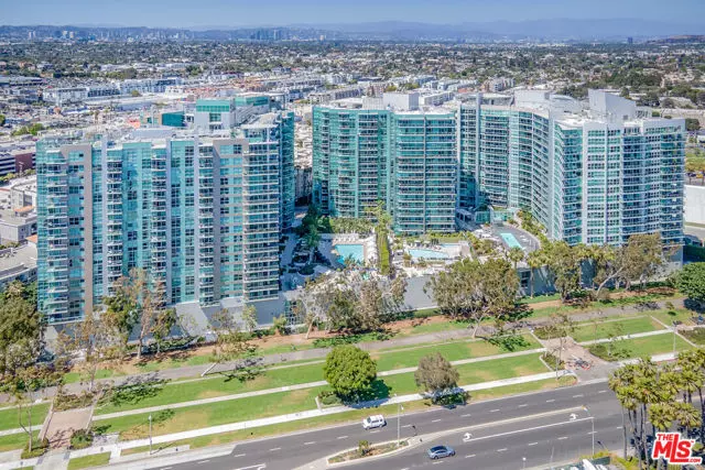 13700 Marina Pointe Drive #1018, Marina Del Rey, CA 90292