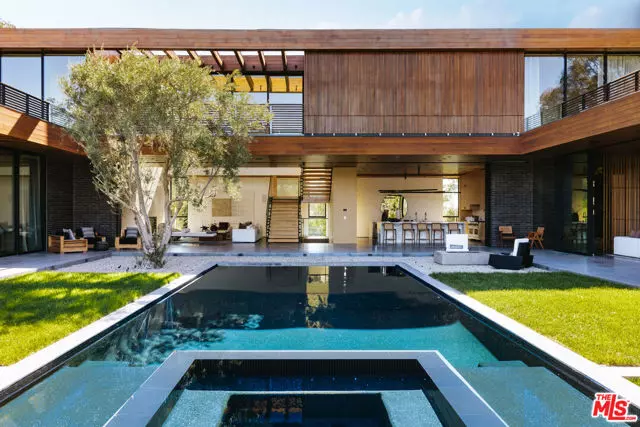 9705 Oak Pass Road, Beverly Hills, CA 90210