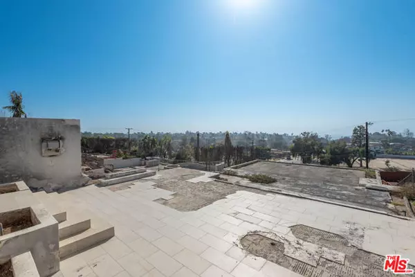 Pacific Palisades (los Angeles), CA 90272,16530 Chattanooga Place