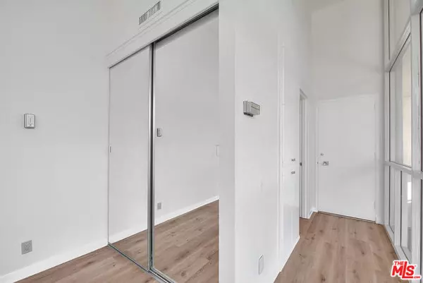 West Hollywood, CA 90069,9255 Doheny Road #601