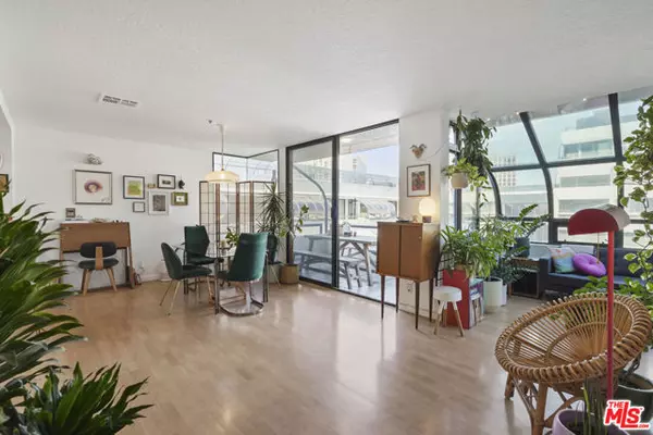 Los Angeles, CA 90012,880 W 1st Street #604