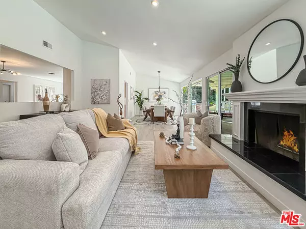 Woodland Hills (los Angeles), CA 91367,6129 Rod Avenue