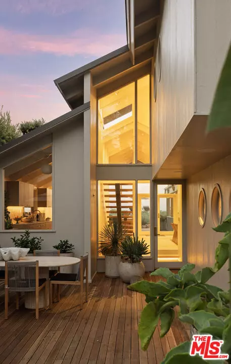 Carpinteria, CA 93013,3519 Padaro Lane