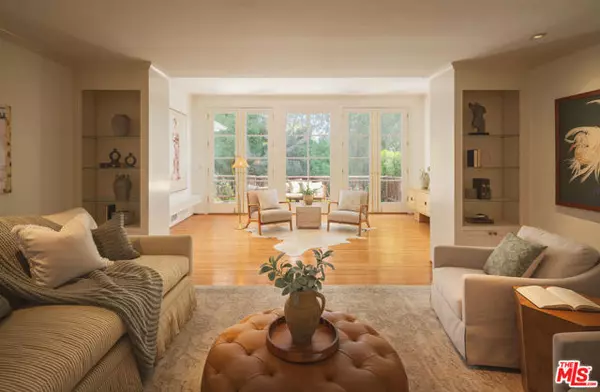 Los Angeles, CA 90049,308 Oceano Drive